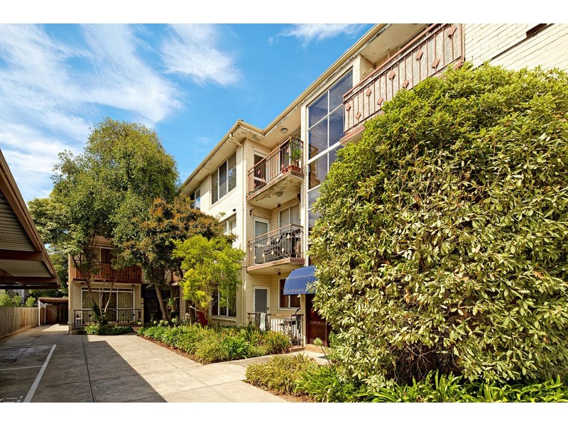 10/63 Ormond  Road, Elwood VIC 3184