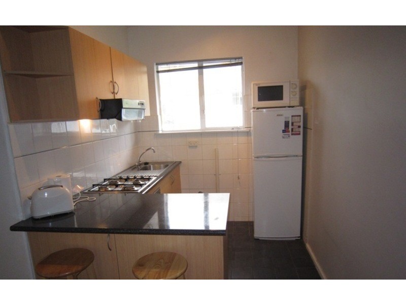 6/5 Burnett Street, St Kilda VIC 3182