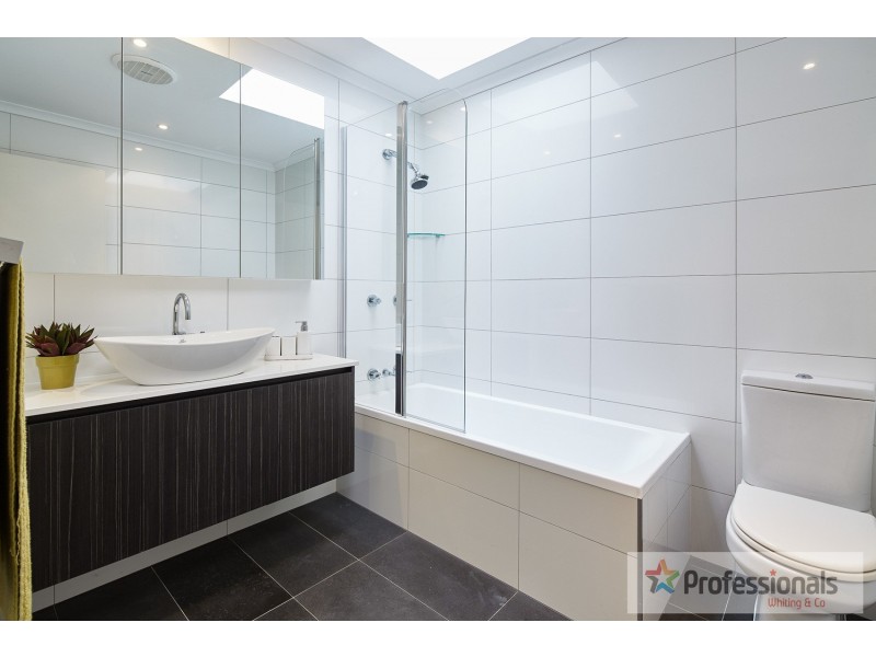 3/21 Green Street, Ivanhoe VIC 3079