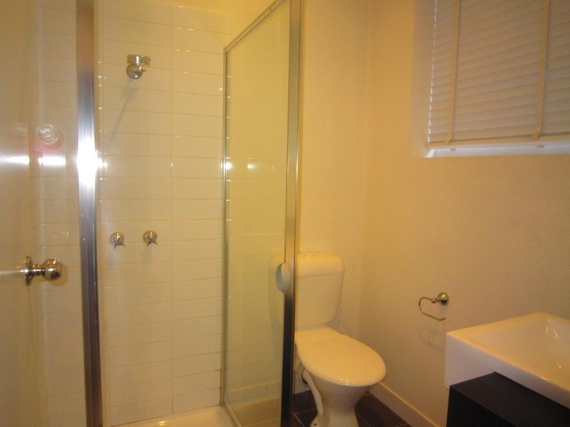 6/3 Cowderoy Street, St Kilda VIC 3182