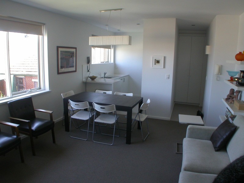 15/61-63 Robe Street, St Kilda VIC 3182