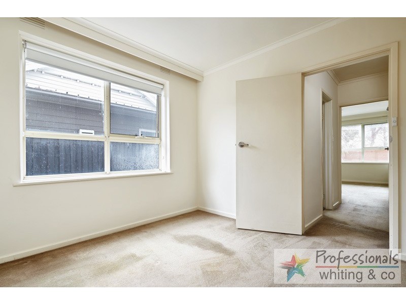 2/8 Commercial Road, Mentone VIC 3194