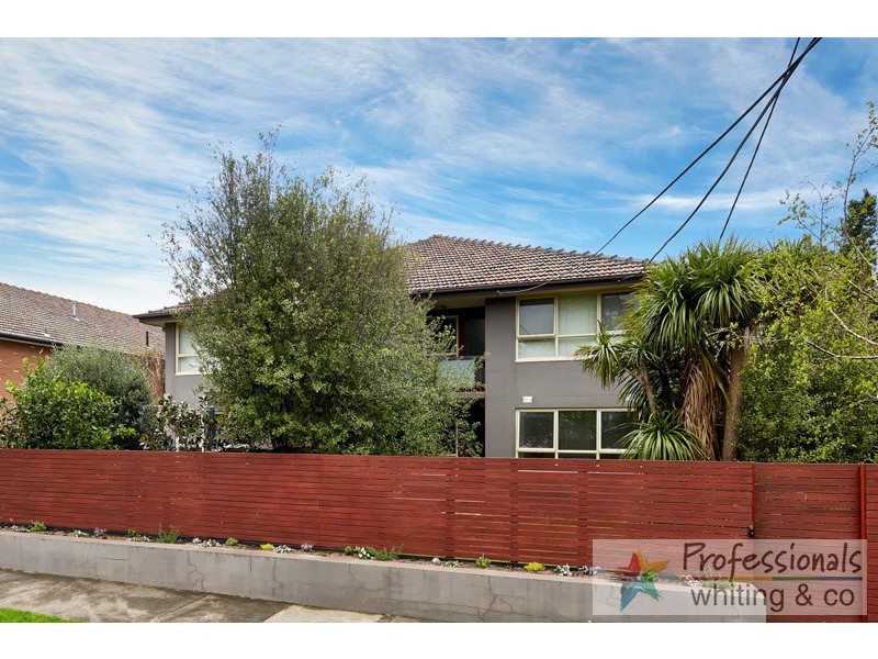 2/8 Commercial Road, Mentone VIC 3194