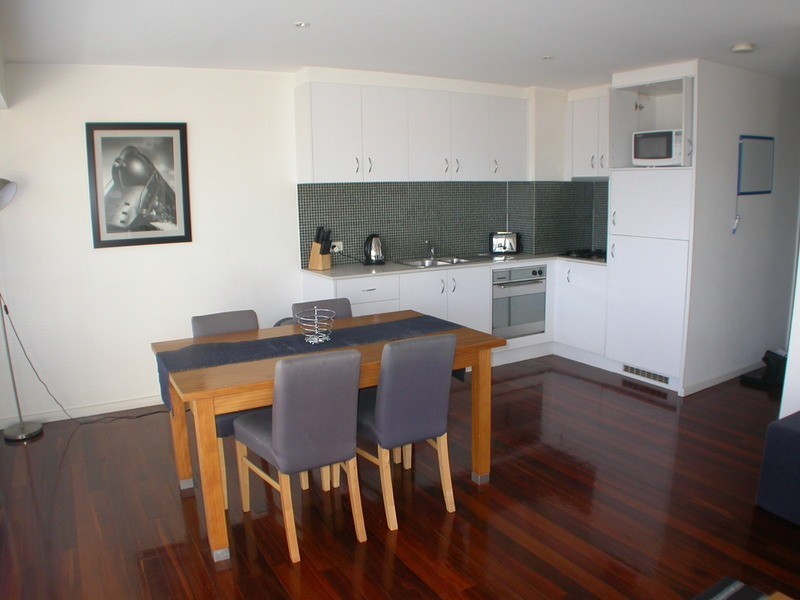 6/20 Grey Street, St Kilda VIC 3182