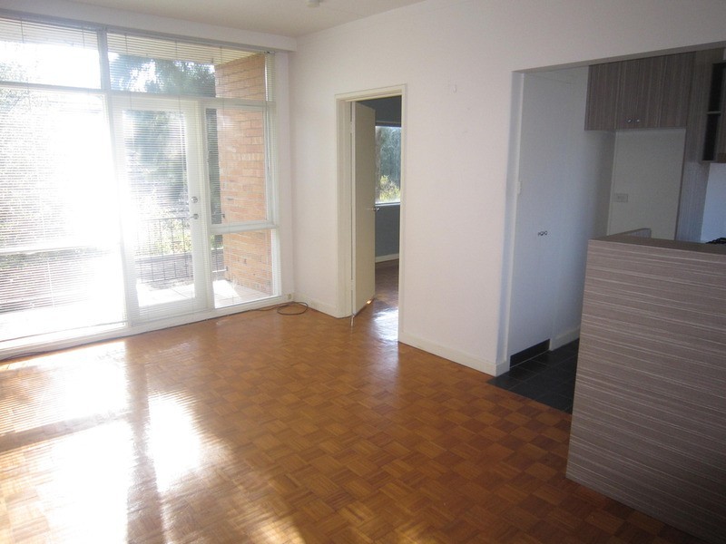 11/282 Barkly Street, Elwood VIC 3184