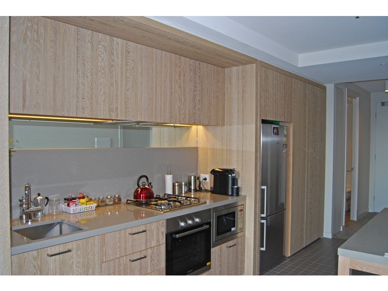 1806/50 Claremont Street, South Yarra VIC 3141