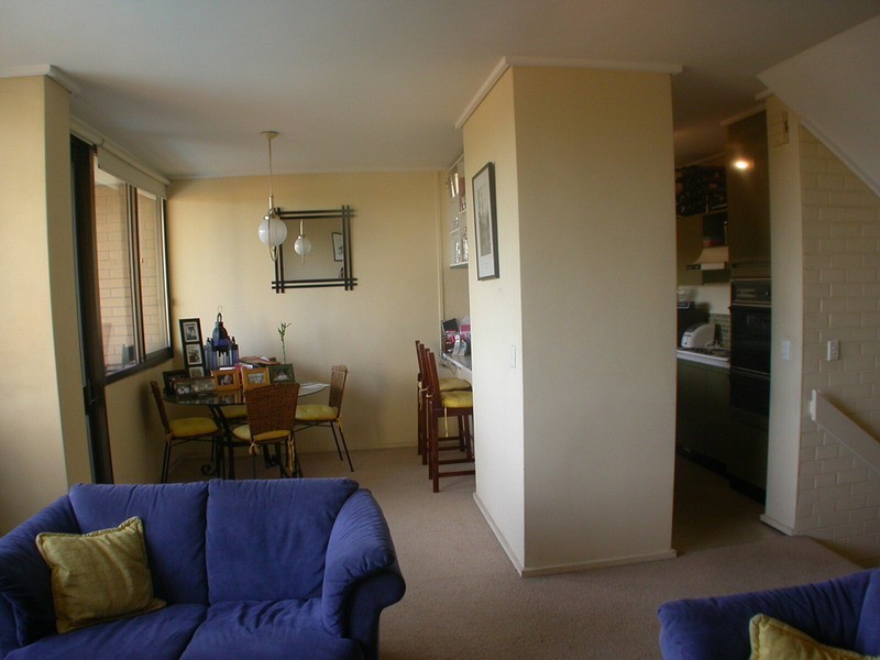 27/343 Beaconsfield Parade, St Kilda VIC 3182