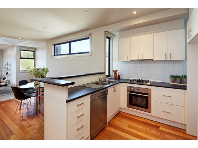 3/48 Chapel Street, St Kilda VIC 3182