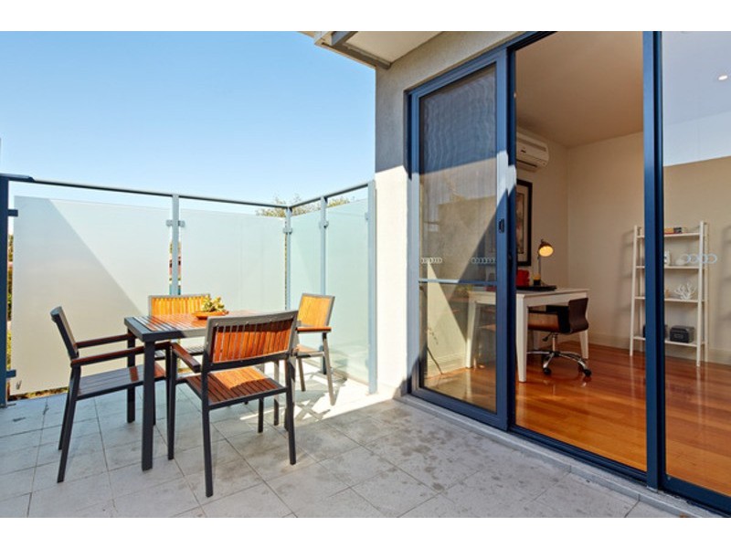 3/48 Chapel Street, St Kilda VIC 3182