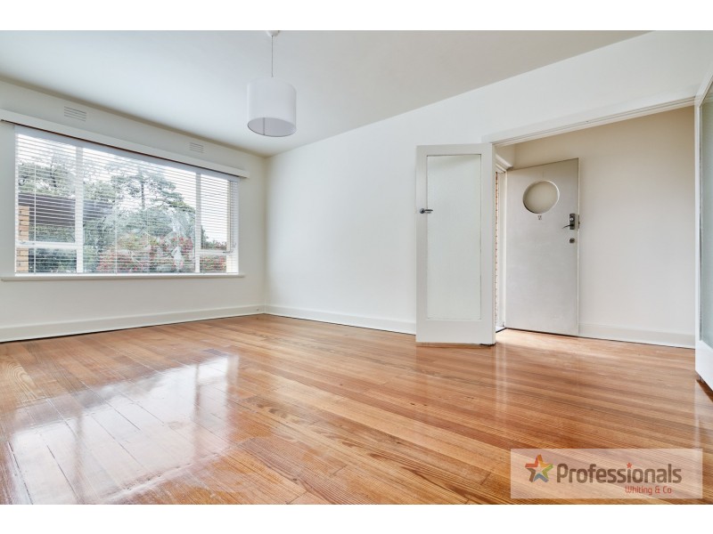2/2 Newton Court, St Kilda VIC 3182