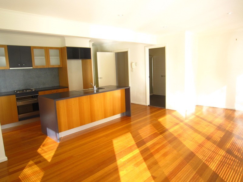 7/6 Inverleith Court, St Kilda VIC 3182