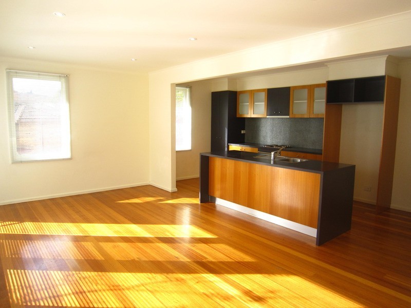 7/6 Inverleith Court, St Kilda VIC 3182