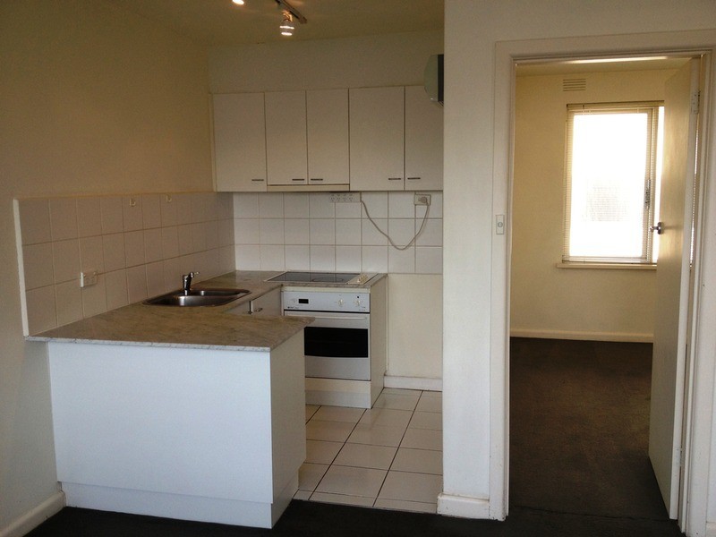 11/122 Beaconsfield Parade, Albert Park VIC 3206