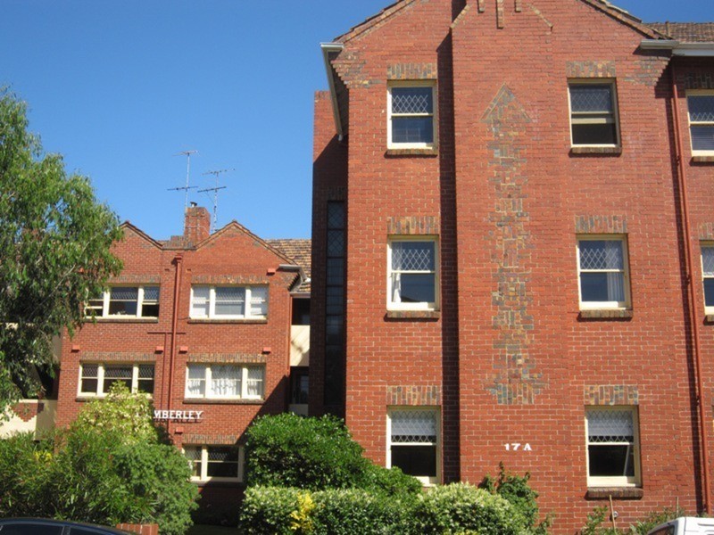 16/17a Milton Street, Elwood VIC 3184