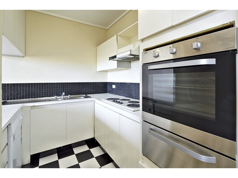 27/343 Beaconsfield Parade, St Kilda West VIC 3182