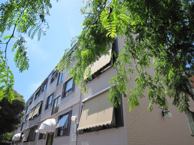 4/37 Gurner Street, St Kilda VIC 3182