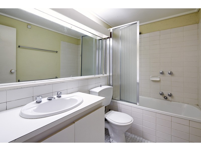 27/343 Beaconsfield Parade, St Kilda West VIC 3182