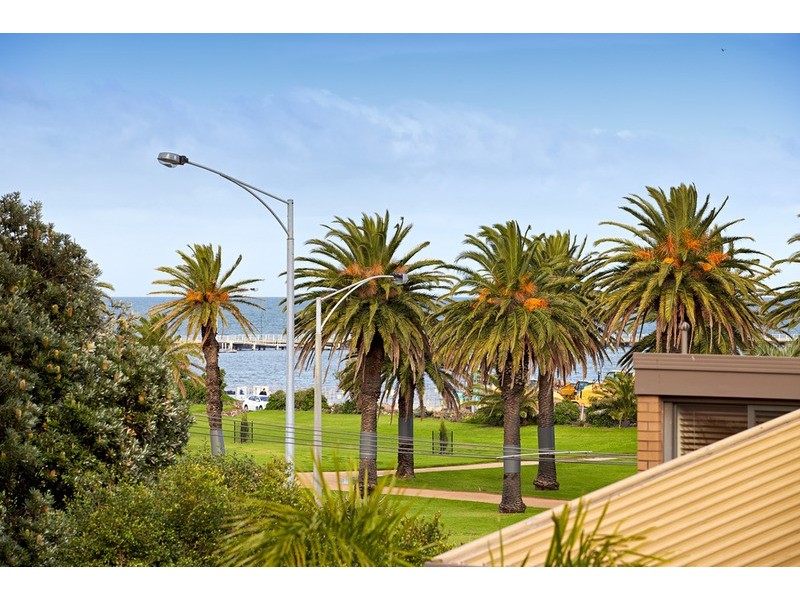 27/343 Beaconsfield Parade, St Kilda West VIC 3182