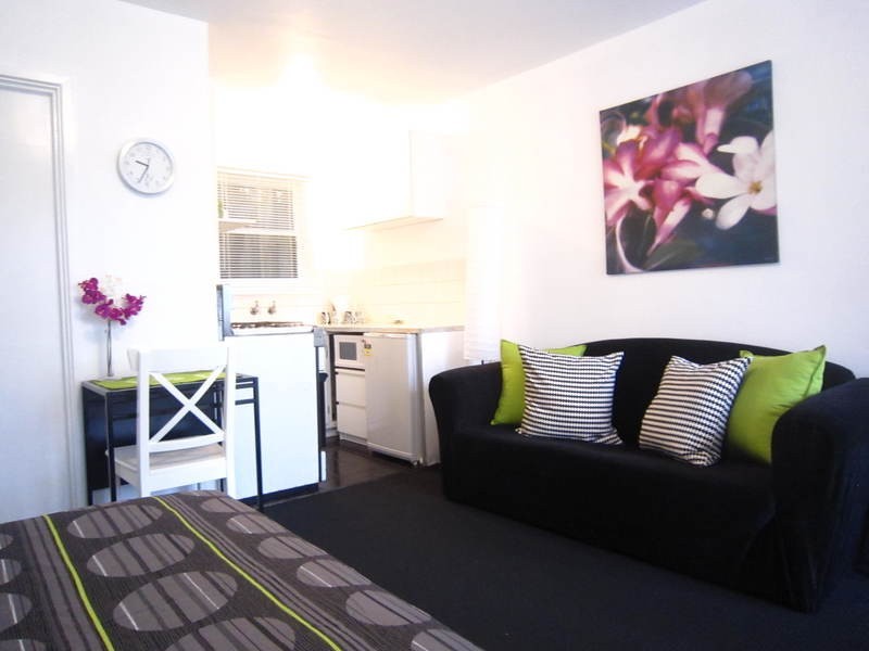 4/55 Jackson Street, St Kilda VIC 3182
