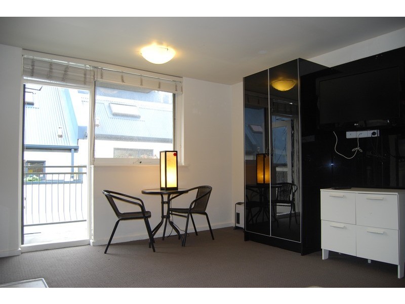 42/92 Grey Street, St Kilda VIC 3182