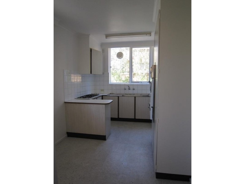 1/19 Mitford Street, St Kilda VIC 3182