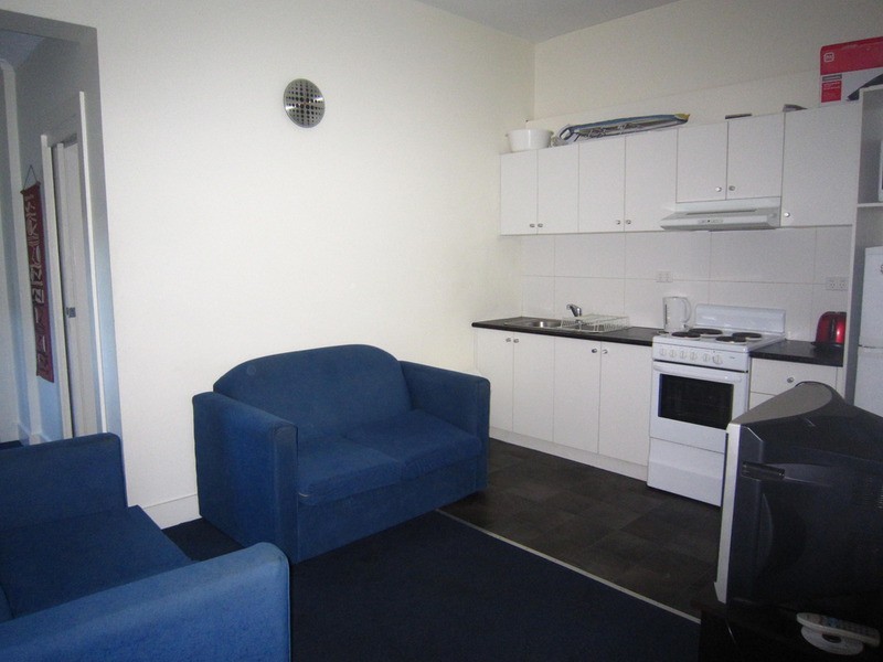 4/32 Grey Street, St Kilda VIC 3182