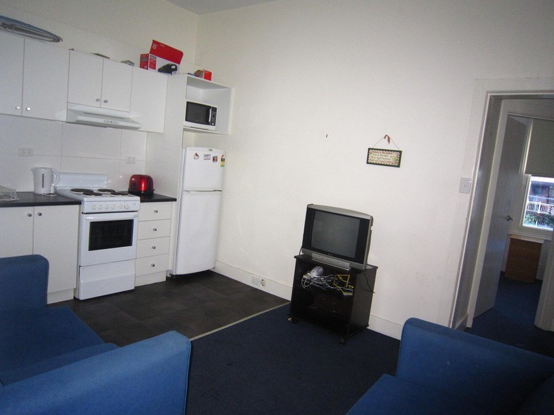 4/32 Grey Street, St Kilda VIC 3182