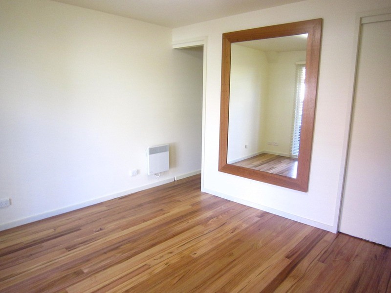 15 Park Lane, St Kilda West VIC 3182