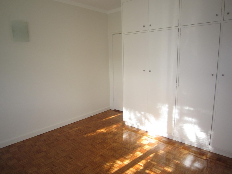 11/282 Barkly Street, Elwood VIC 3184