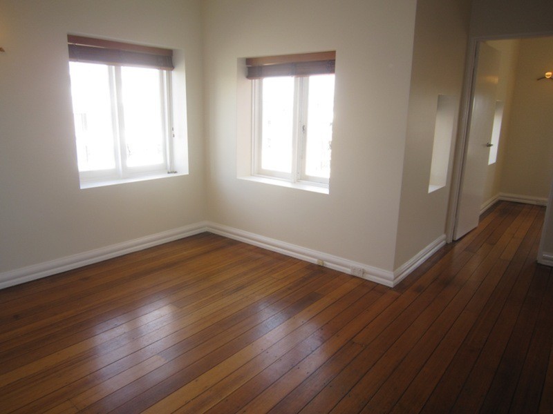 4/236 Canterbury Road, St Kilda West VIC 3182