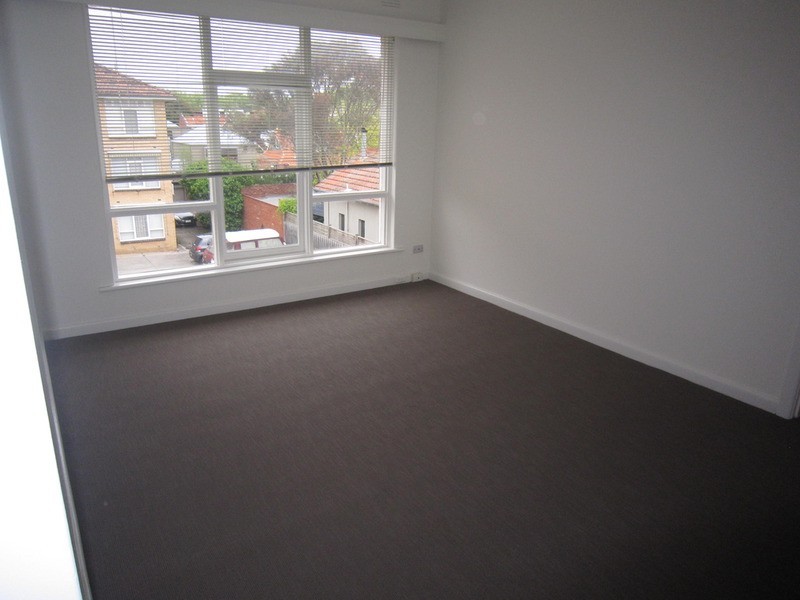 10/233 Canterbury Road, St Kilda VIC 3182