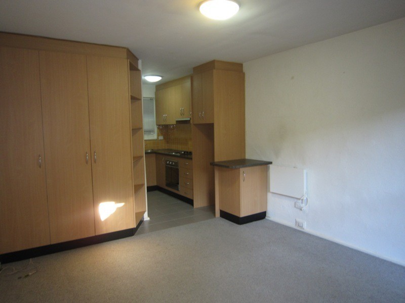 3/27 Waterloo Crescent, St Kilda VIC 3182