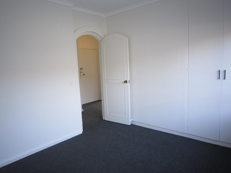 8/22 Mitford Street, St Kilda VIC 3182