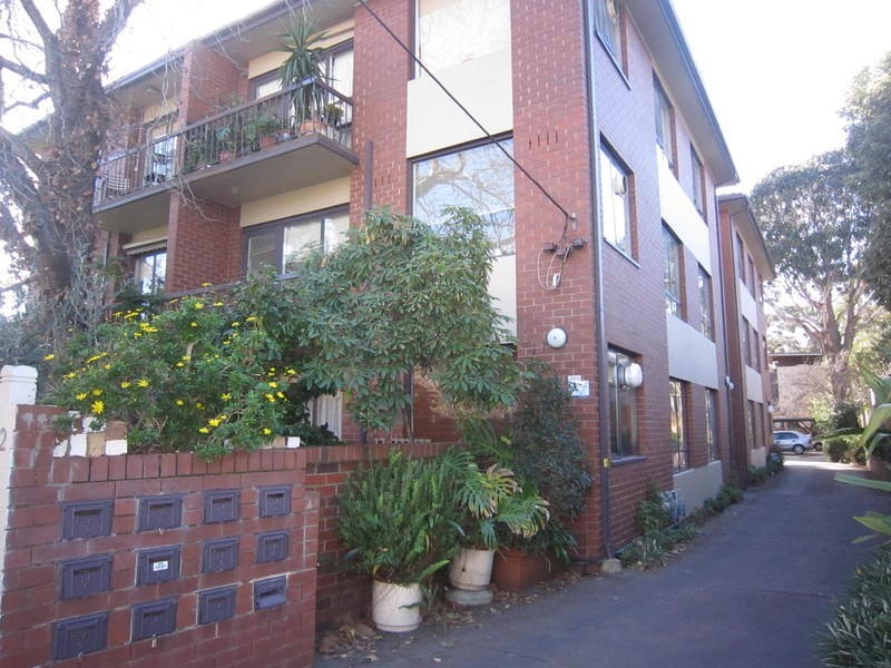 8/22 Mitford Street, St Kilda VIC 3182