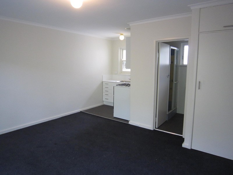 23/36 Dalgety Street, St Kilda VIC 3182