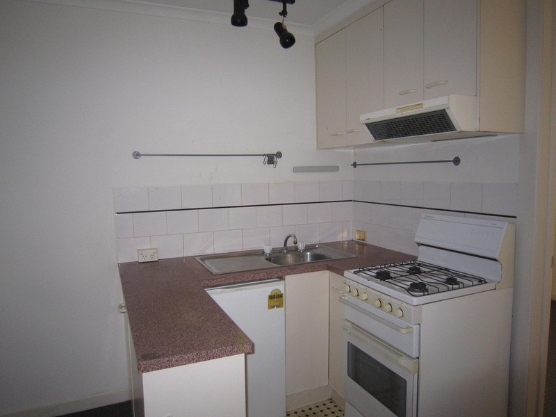 4/37 Vale Street, St Kilda VIC 3182