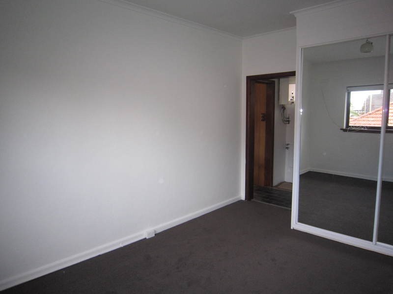 4/6 Marine Avenue, St Kilda VIC 3182