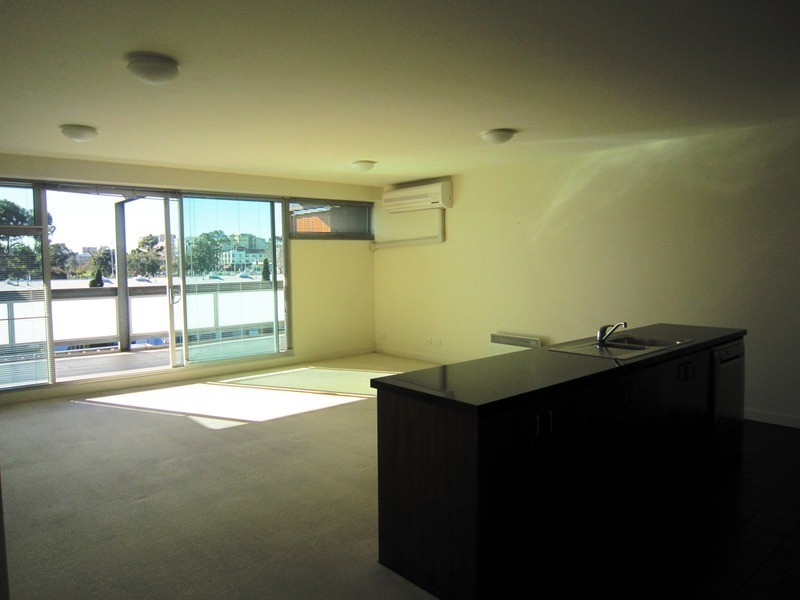 33/352 Canterbury Road, St Kilda VIC 3182