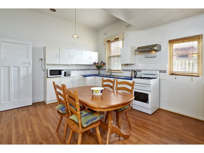 32 Elliott Avenue, Carnegie VIC 3163