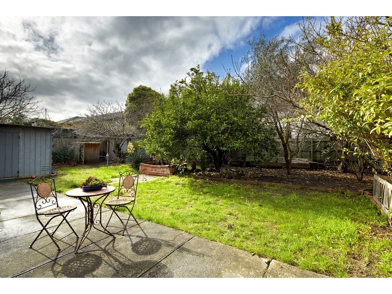 32 Elliott Avenue, Carnegie VIC 3163