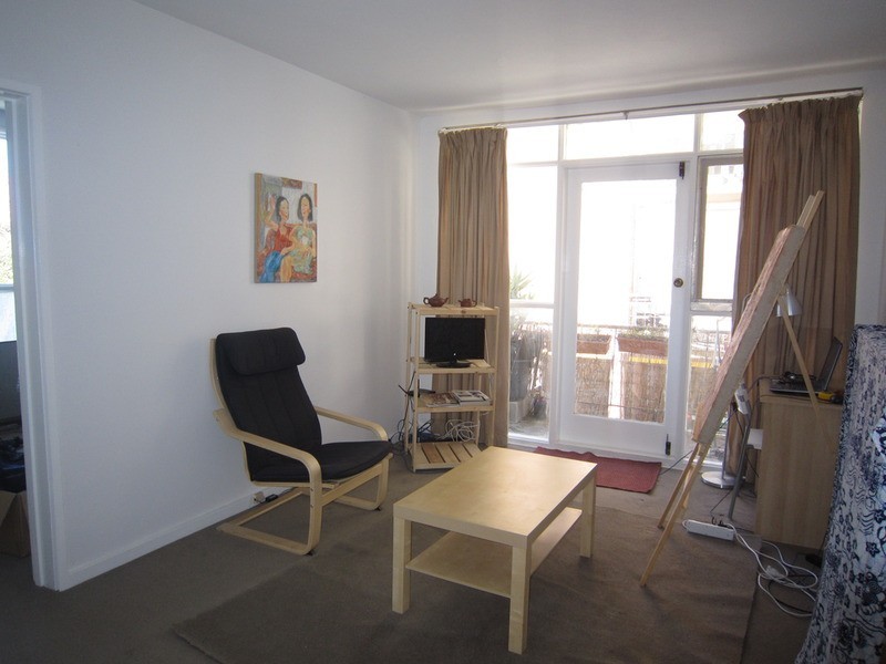 32/23-25 Robe Street, St Kilda VIC 3182