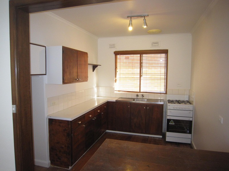 8/23 Neptune Street, St Kilda VIC 3182