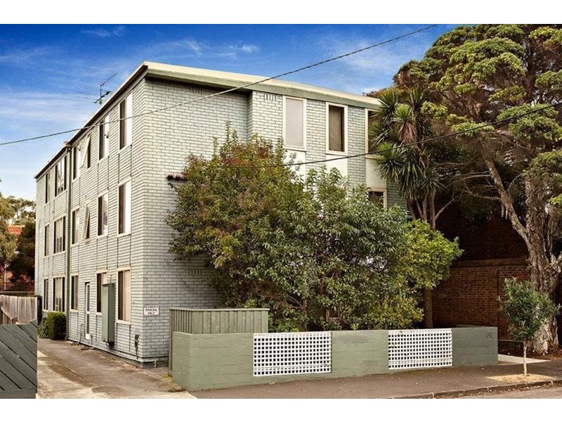 2/51 Westbury Street, St Kilda East VIC 3183