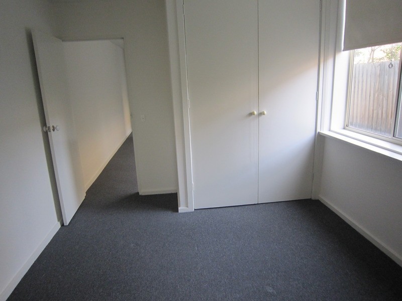 2/51 Westbury Street, St Kilda East VIC 3183