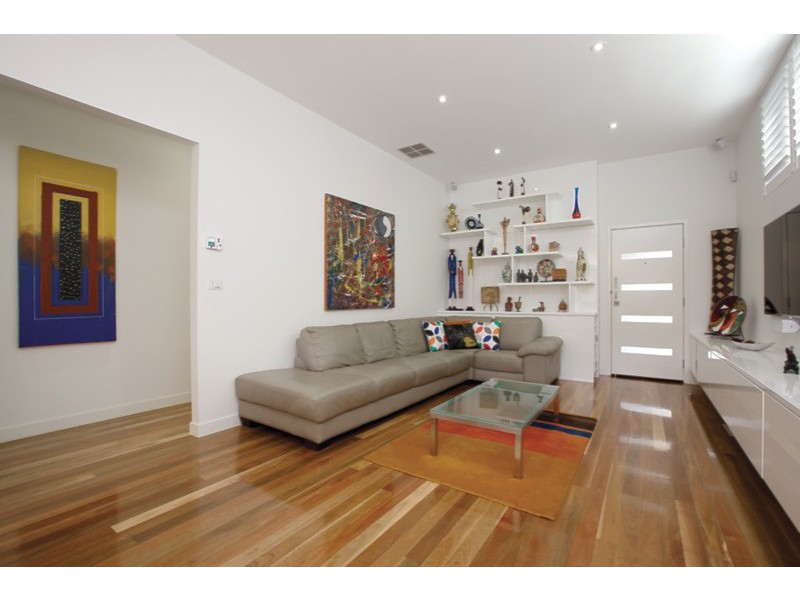 14 Lytton Street, Elwood VIC 3184