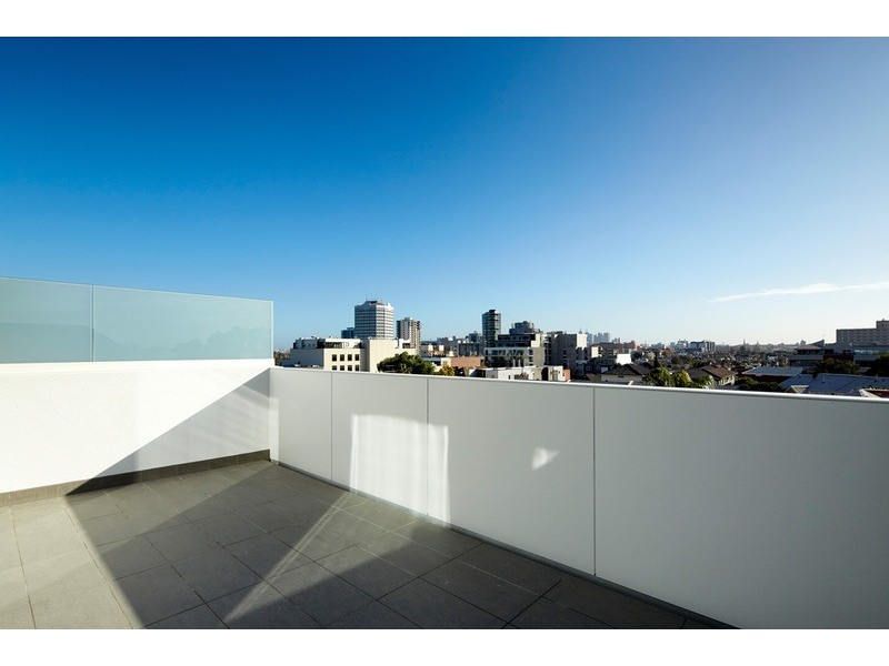 St Kilda VIC 3182