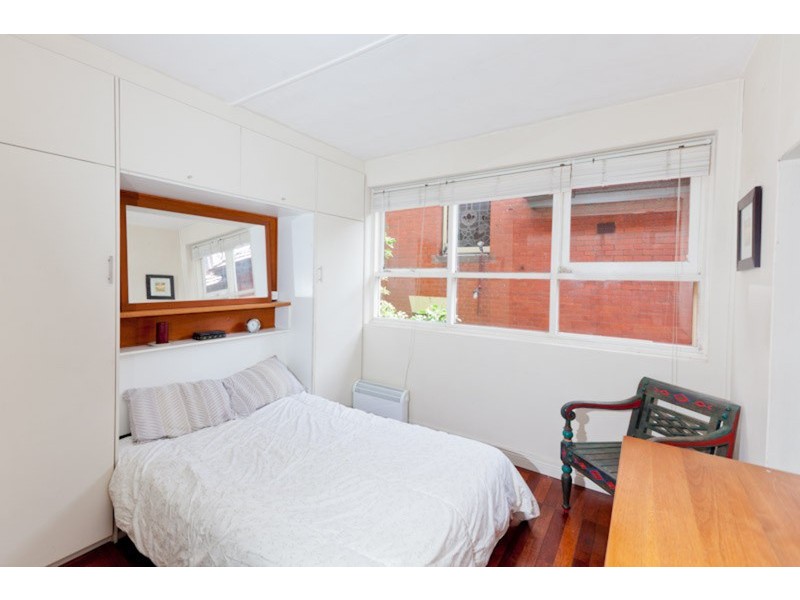 203/363 Beaconsfield  Parade, St Kilda West VIC 3182