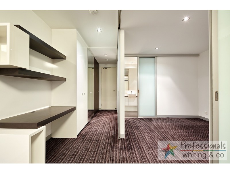 14/17 Robe Street, St Kilda VIC 3182