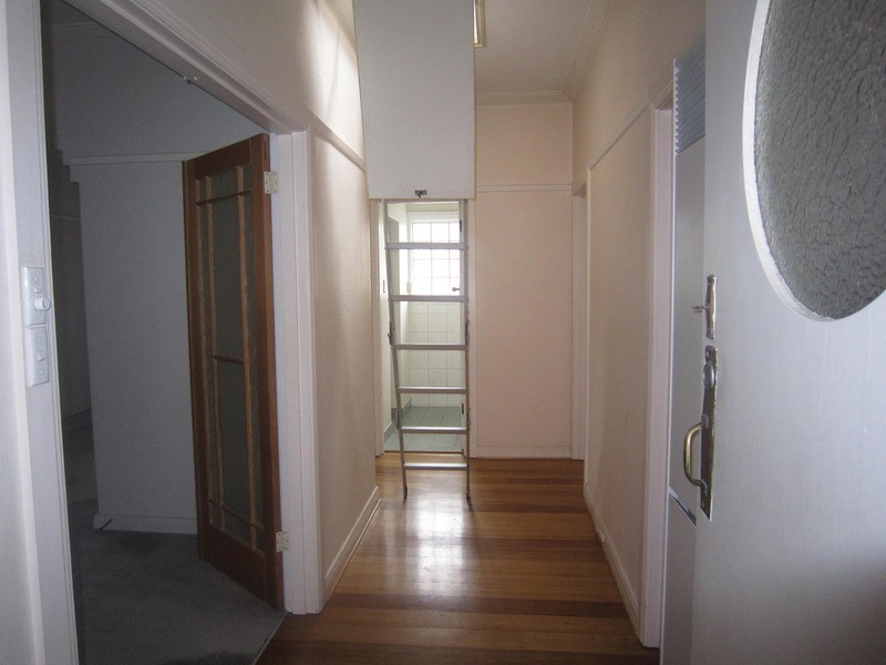 2/27 Eildon Road, St Kilda VIC 3182