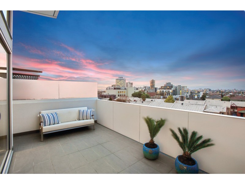 Contact Agent: Octavia Street, St Kilda VIC 3182